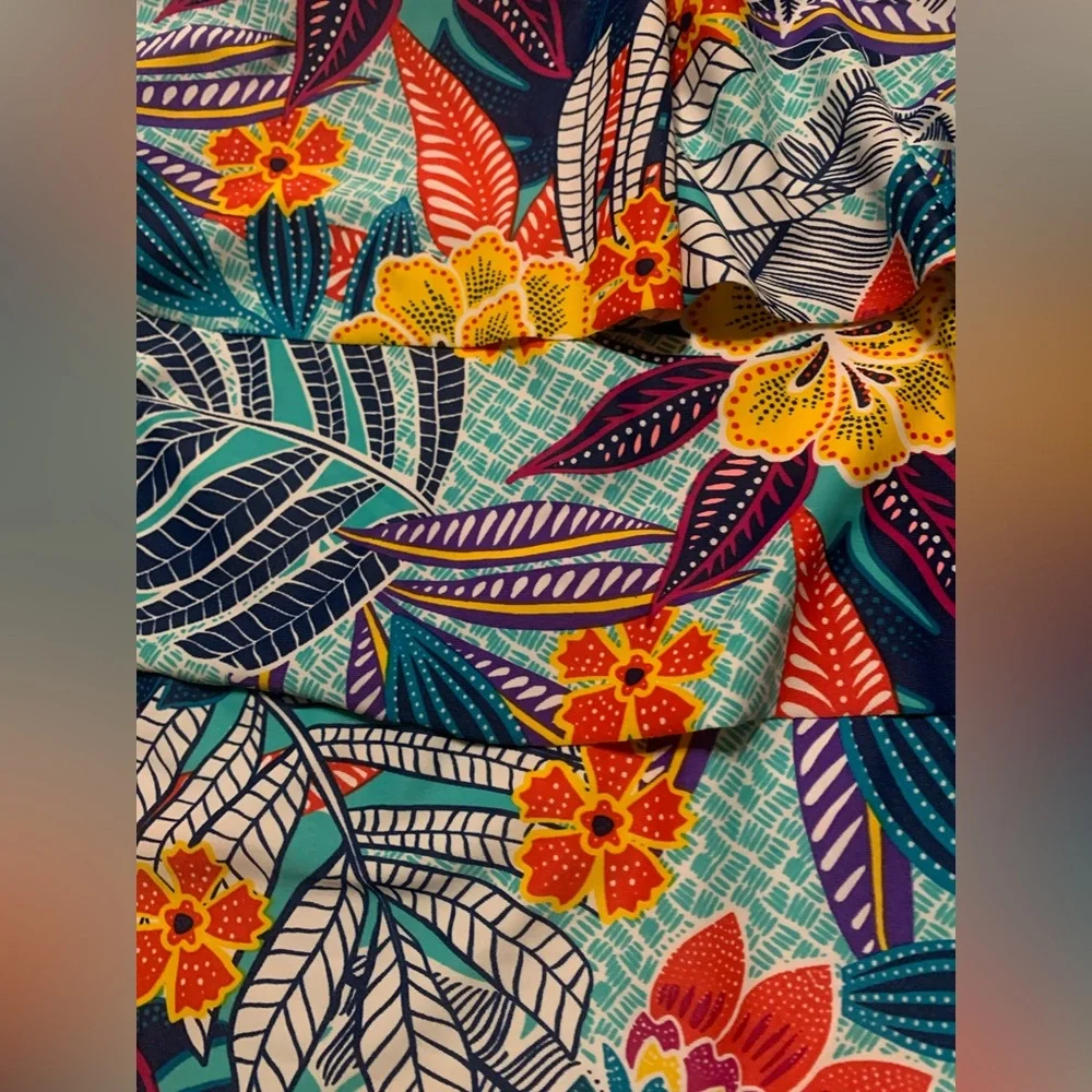 Caribbean Joe Women’s Multicolor Floral Power Swim Tanking, Sz 8 - Picture 5 of 9